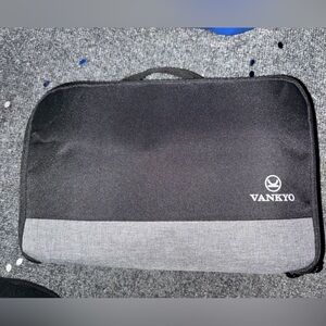 Vankyo cinemago 100 never used projector for movies exceptional condition